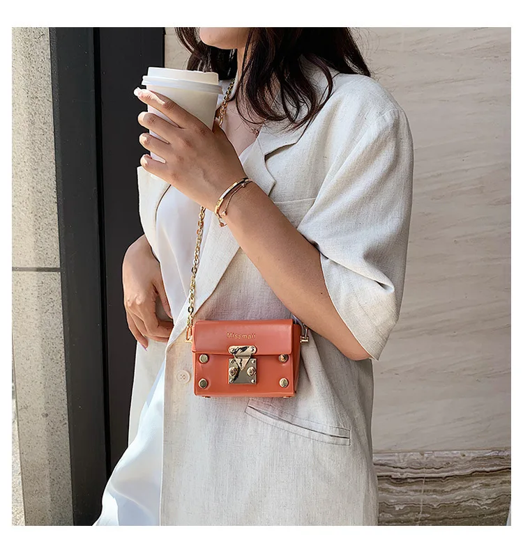 Women New Fashion Mini Messenger Shoulder Bags Ladies Casual Party Club Chain Small Purse Lipstic Pouch Orange Young Girl Pack
Women New Fashion Mini Messenger Shoulder Bags Ladies Casual Party Club Chain Small Purse Lipstic Pouch Orange Young Girl Pack