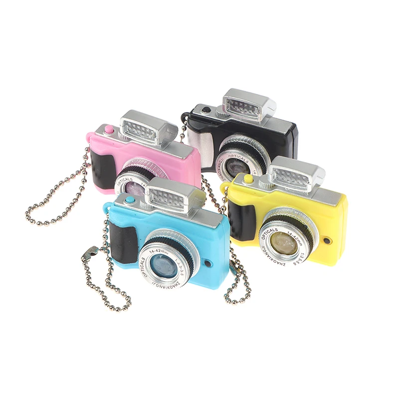 Mini Digital Camera Model 1:12 Dollhouse Camera LED Flash Keychain Decor Toy
Mini Digital Camera Model 1:12 Dollhouse Camera LED Flash Keychain Decor Toy