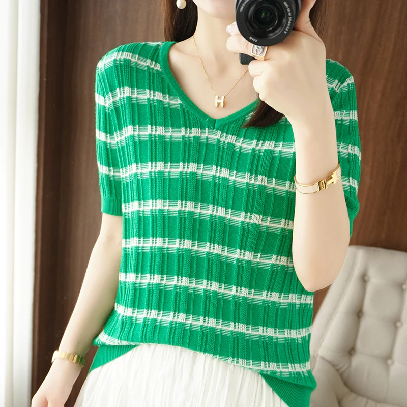 BELIARST 100% Cotton T-Shirt Women V-Neck Pullover Vest Casual Knit Colorblock Striped Top Summer Hot Sale Short Sleeves Tees
BELIARST 100% Cotton T-Shirt Women V-Neck Pullover Vest Casual Knit Colorblock Striped Top Summer Hot Sale Short Sleeves Tees