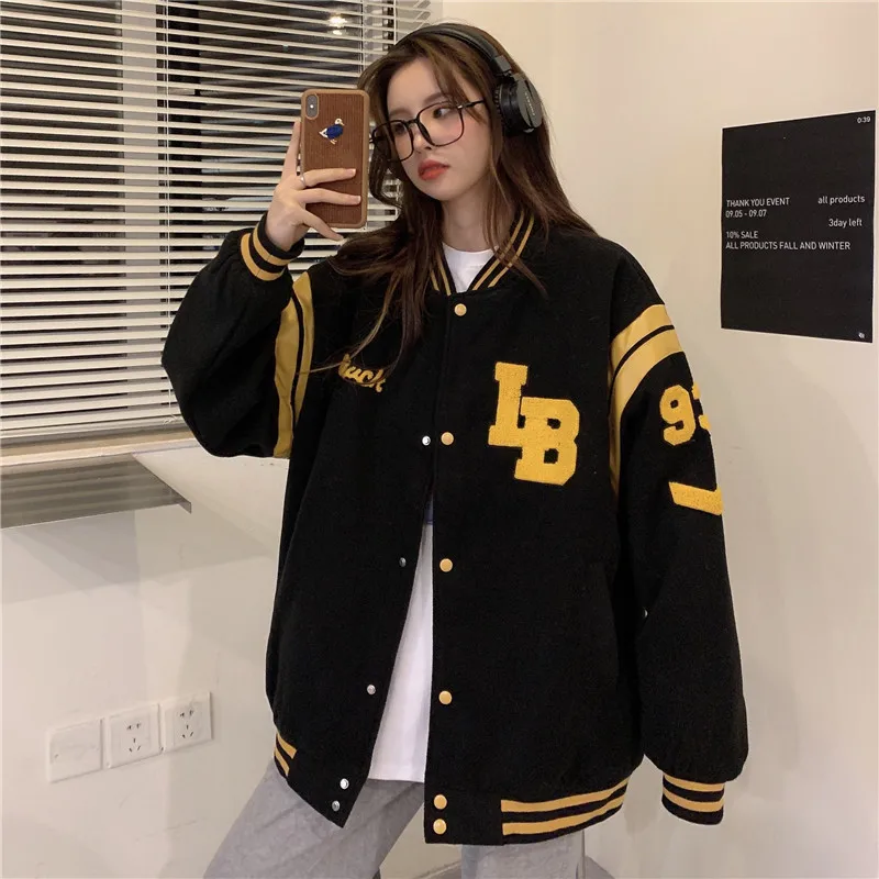 Vintage Baseball Bomber Jacket Women Hip Hop Letter Streetwear Autumn 2021 Varsity Jackets Men Lovers College Oversized Coats
Vintage Baseball Bomber Jacket Women Hip Hop Letter Streetwear Autumn 2021 Varsity Jackets Men Lovers College Oversized Coats