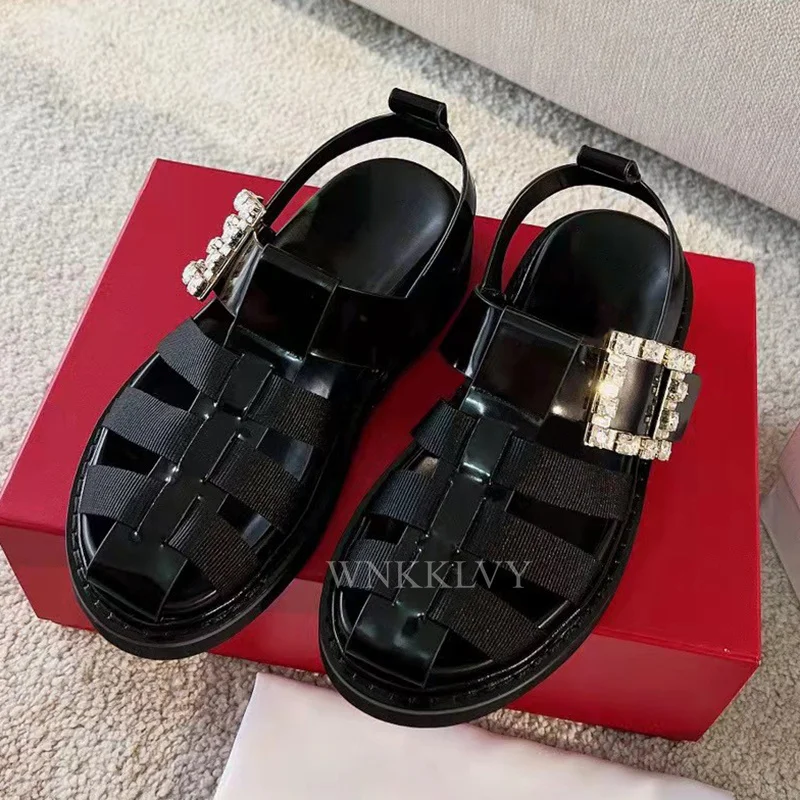 2022 Flat Thick Sole Real Leather Sandals Women Cutouts Shiny Rhinestone Buckle Sandalias Female Summer Outdoor Vacation Shoes
2022 Flat Thick Sole Real Leather Sandals Women Cutouts Shiny Rhinestone Buckle Sandalias Female Summer Outdoor Vacation Shoes