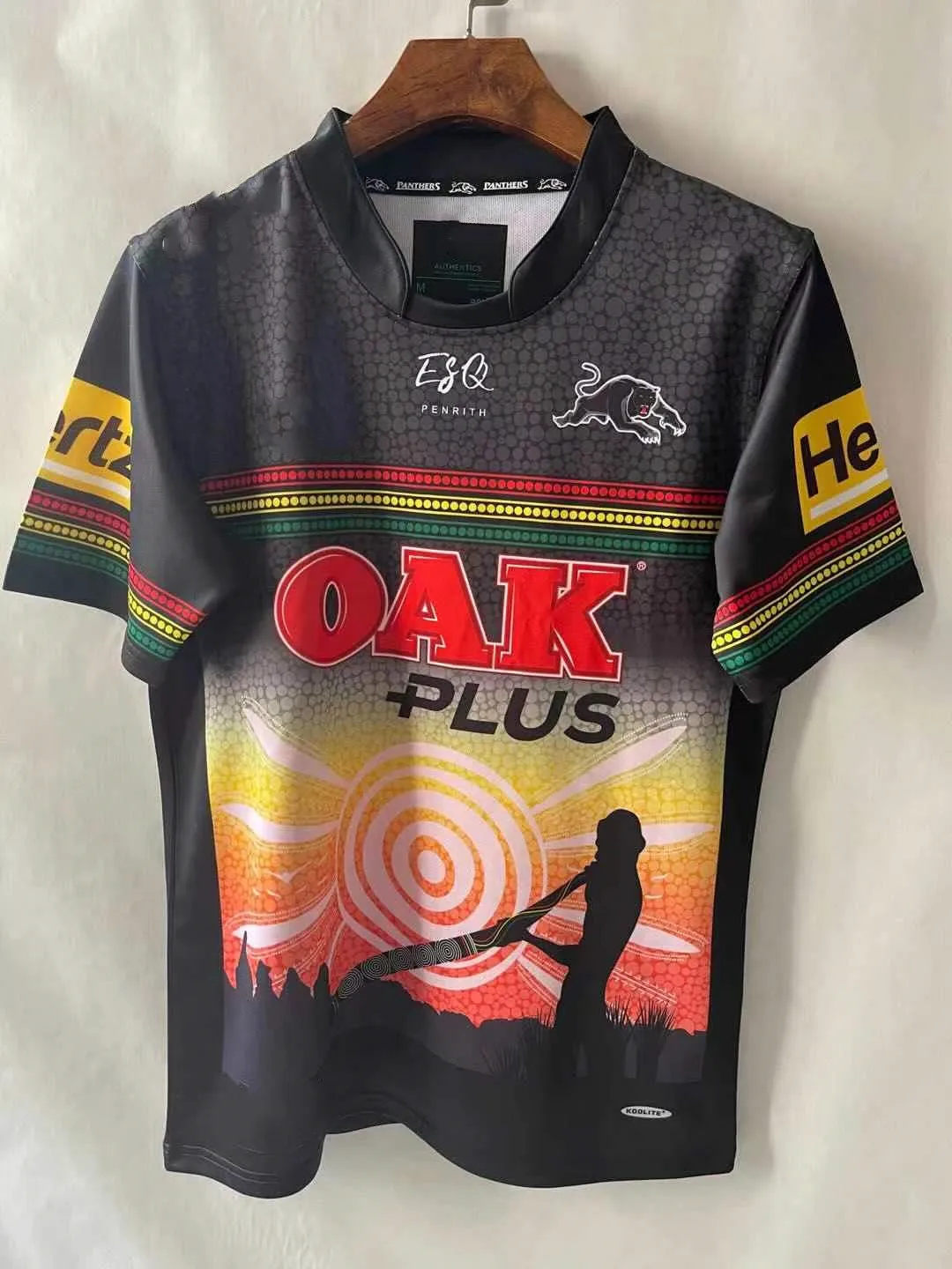 2021 г., Джерси для регби с эмблемой PENRITH PANTHERS, размер S-M-L-XL-XXL-3XL-4XL-5XL
2021 г., Джерси для регби с эмблемой PENRITH PANTHERS, размер S-M-L-XL-XXL-3XL-4XL-5XL