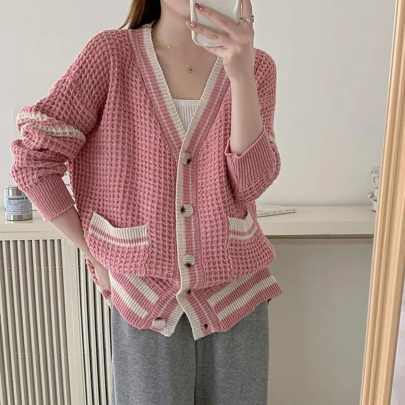 Women Sweater Korean Fashion Long Sleeve Loose Solid Button Front Cardigan Casual Drop Shoulder Vintage Sweet New in Outwear
Women Sweater Korean Fashion Long Sleeve Loose Solid Button Front Cardigan Casual Drop Shoulder Vintage Sweet New in Outwear