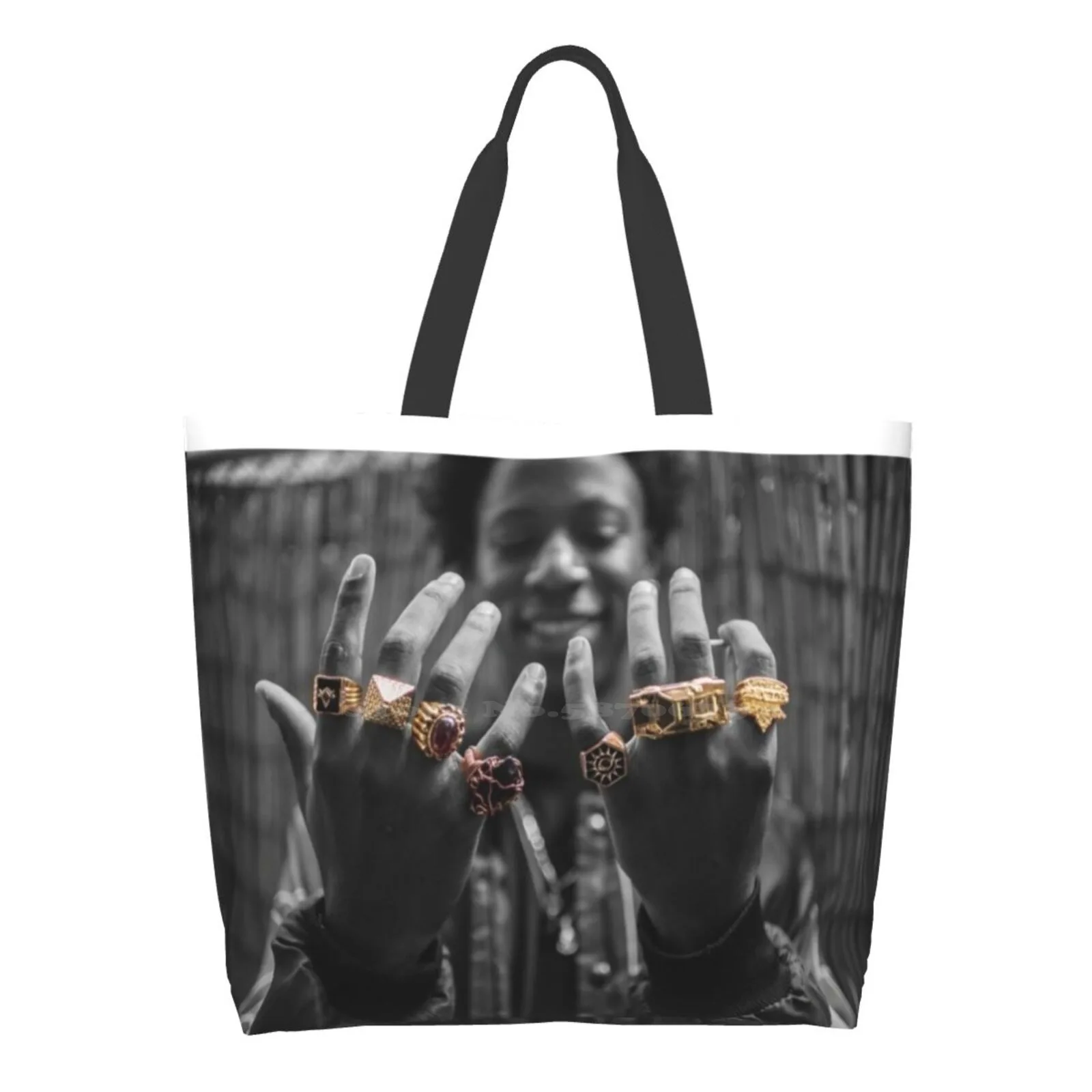 Золотые кольца Джоуи бадас, женская сумка для покупок, тоут большого размера, Джоуи бадас, рэп Дрейк, хип-хоп, Кендрик, Ламар, профессиональна...
Золотые кольца Джоуи бадас, женская сумка для покупок, тоут большого размера, Джоуи бадас, рэп Дрейк, хип-хоп, Кендрик, Ламар, профессиональна...