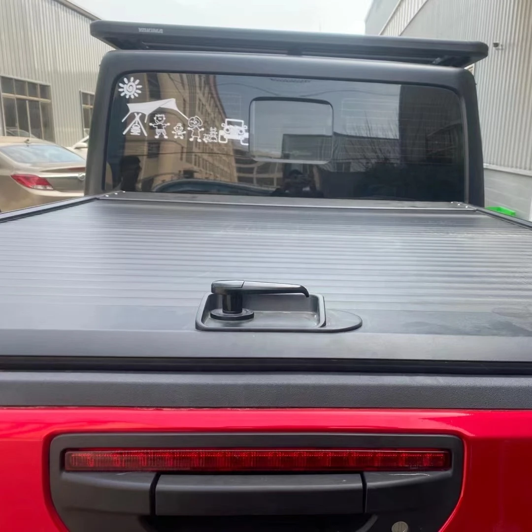 Customized retractable tonneau cover for Gladiator for F150 for RangerT6/T7 Ram JAC for dmax all size pick up
Customized retractable tonneau cover for Gladiator for F150 for RangerT6/T7 Ram JAC for dmax all size pick up