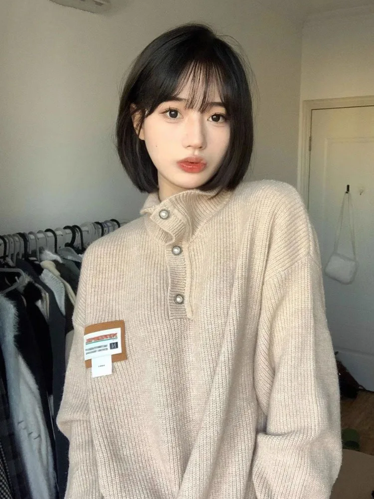 New Japanese Autumn Fashion Button Solid Pullovers Women Knitted Letter Patchwork Sweaters Y2k Aesthetic Loose Grunge Jumpers
New Japanese Autumn Fashion Button Solid Pullovers Women Knitted Letter Patchwork Sweaters Y2k Aesthetic Loose Grunge Jumpers
