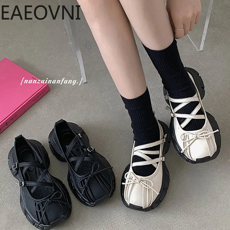 Women Summer Sports Shoes Fashion Shallow Butterfly-knot Platform Flat Shoes Ladies Casual Outdoor Mary Jane Shoes
Women Summer Sports Shoes Fashion Shallow Butterfly-knot Platform Flat Shoes Ladies Casual Outdoor Mary Jane Shoes