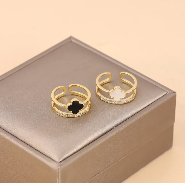 Luxury Gold Plated Enamel Clover Multi Layered Wedding Ring for Couple Double Hollow Rings Jewelry Women Gift Wedding
Luxury Gold Plated Enamel Clover Multi Layered Wedding Ring for Couple Double Hollow Rings Jewelry Women Gift Wedding
