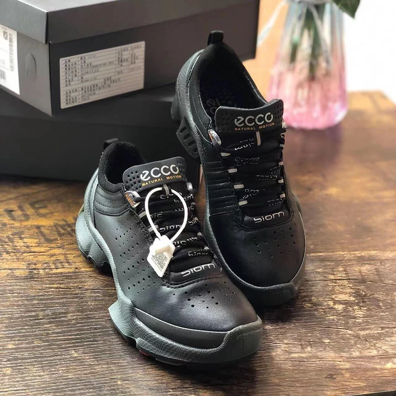 Classic Mens Golf Sport Shoes Genuine Leather Comfortable Outdoor Golf Walking Sport Shoes Brand Training Shoes for Golfing
Classic Mens Golf Sport Shoes Genuine Leather Comfortable Outdoor Golf Walking Sport Shoes Brand Training Shoes for Golfing