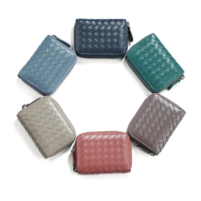 Luxury Woven Short Wallet Soft Sheepskin Men's Women's Purse Anti-degaussing Multi-card Slot Credit Card Storage Bag Zero Wallet
Luxury Woven Short Wallet Soft Sheepskin Men's Women's Purse Anti-degaussing Multi-card Slot Credit Card Storage Bag Zero Wallet