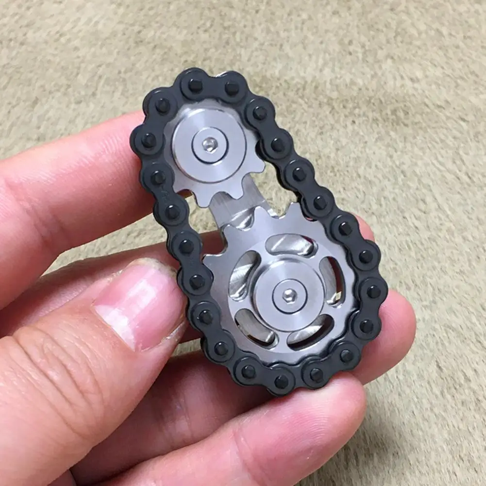 Cute Miniature Portable Flywheel Fingertip EDC Sprocket Chain Toy Children Gift EDC Sprocket Toy Anti Stress Toy
Cute Miniature Portable Flywheel Fingertip EDC Sprocket Chain Toy Children Gift EDC Sprocket Toy Anti Stress Toy
