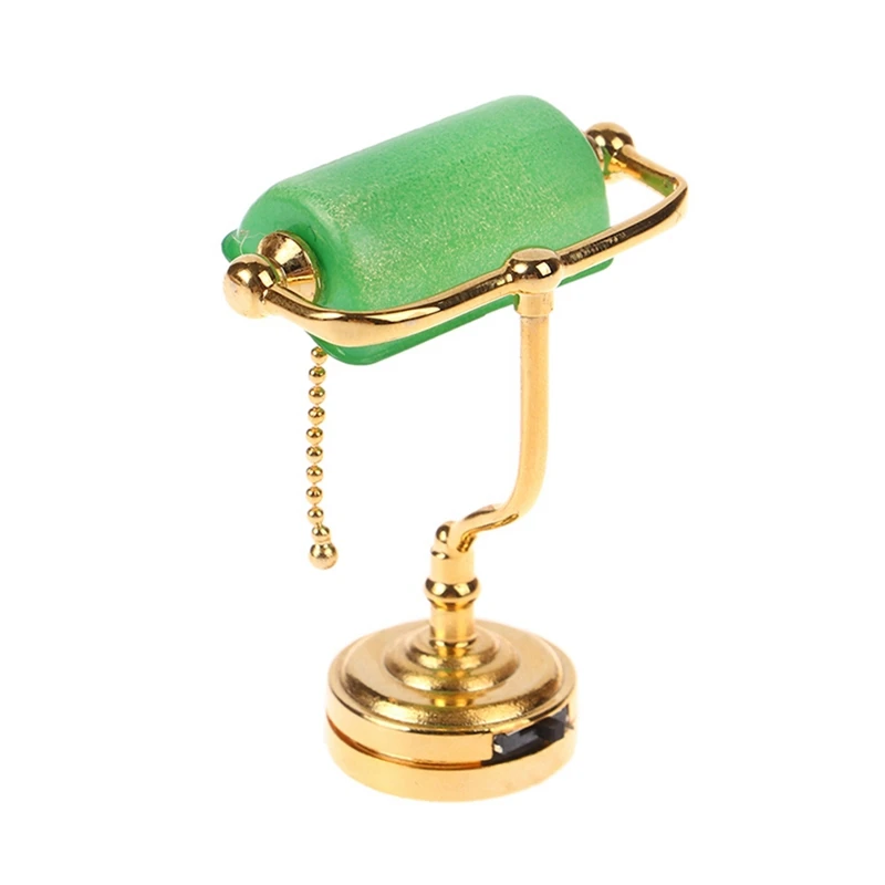 1:12 Dollhouse Miniature Furniture Vintage Desk Lamp LED Lamp Green Postman Light Lighting Model Dollhouse Accessories
1:12 Dollhouse Miniature Furniture Vintage Desk Lamp LED Lamp Green Postman Light Lighting Model Dollhouse Accessories