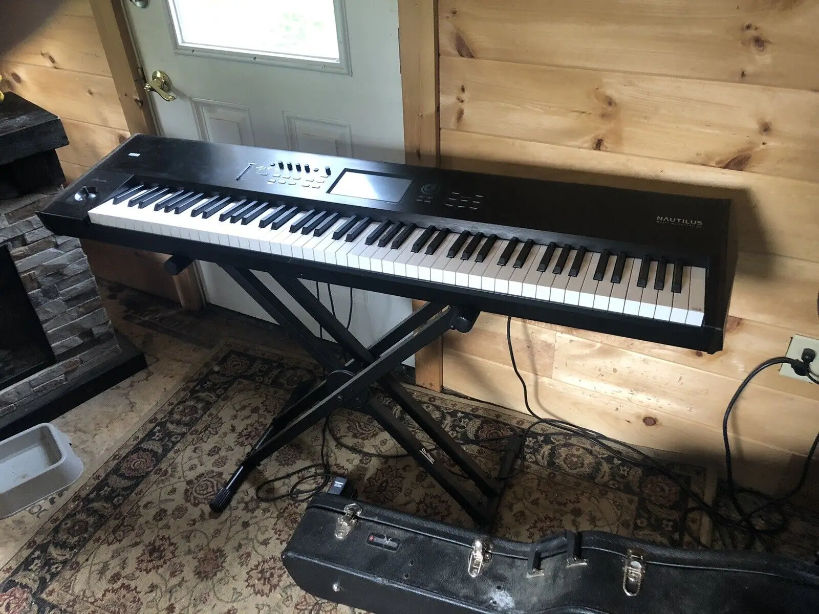 Новая рекламная станция Korg NAUTILUS с 88 клавишами
Новая рекламная станция Korg NAUTILUS с 88 клавишами