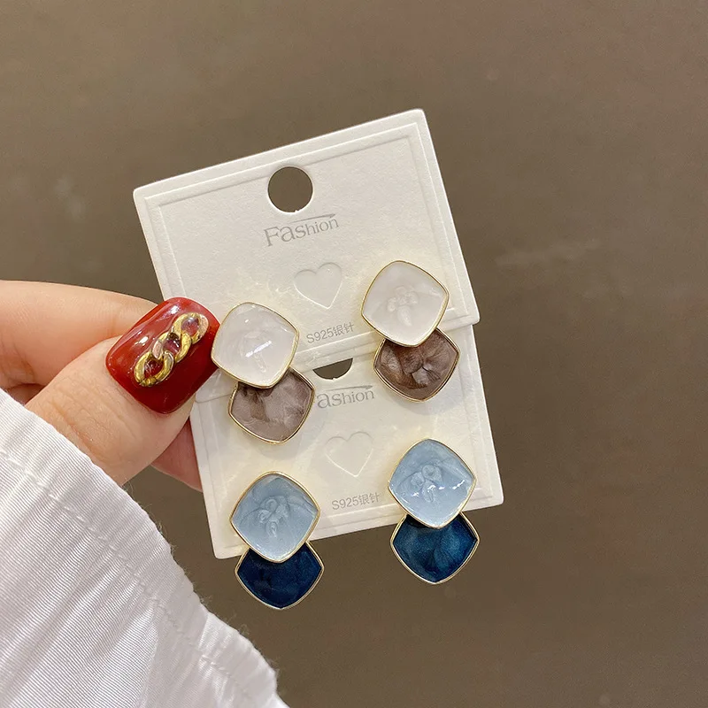 Korean Geometric Earrings For Women Jewelry Gift Irregular Double Square Drop Earring Femme Fashion Korea Women's Earrings
Korean Geometric Earrings For Women Jewelry Gift Irregular Double Square Drop Earring Femme Fashion Korea Women's Earrings