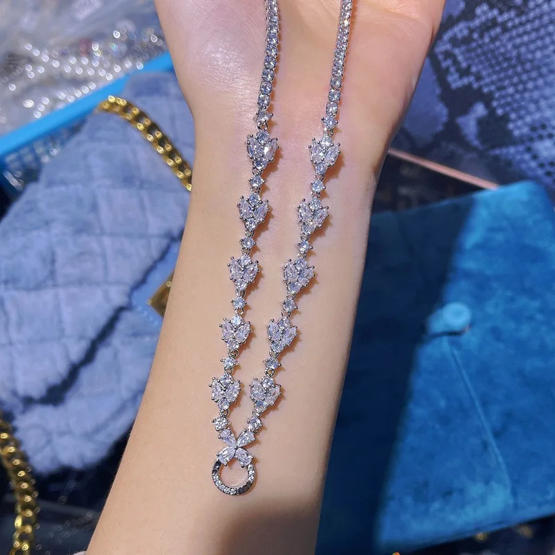 Wholesale European Woman GirlMother Party Birthday Wedding Gift Shiny Zircon 18KT White Gold 55cm Universal Necklace for Pendant
Wholesale European Woman GirlMother Party Birthday Wedding Gift Shiny Zircon 18KT White Gold 55cm Universal Necklace for Pendant