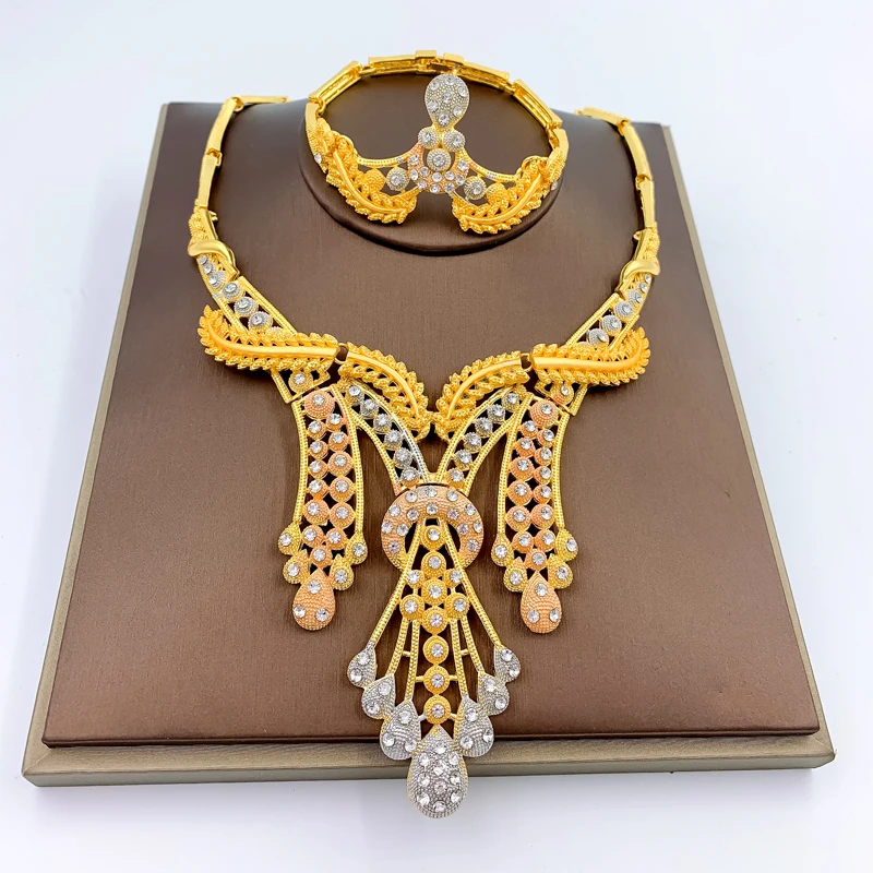 Dubai Big Necklace Gold Jewelry Sets for Women Crystal Jewelry Set Women Indian Bridal Jewelry Wedding
Dubai Big Necklace Gold Jewelry Sets for Women Crystal Jewelry Set Women Indian Bridal Jewelry Wedding