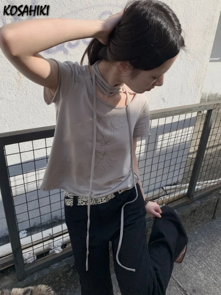 Streetwear Print Casual Crop Tops Summer Vintage Punk Bamdage Slim T-shirts Y2k Aesthetics Harajuku Grunge Short Sleeve Sexy Tee
Streetwear Print Casual Crop Tops Summer Vintage Punk Bamdage Slim T-shirts Y2k Aesthetics Harajuku Grunge Short Sleeve Sexy Tee