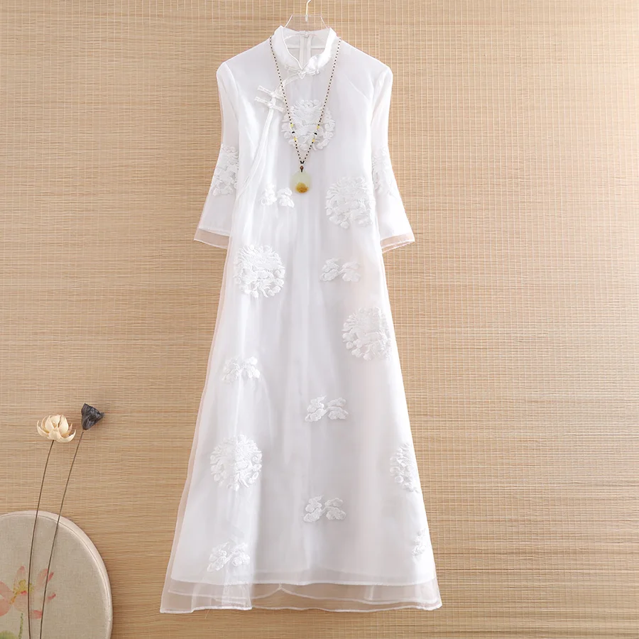 High-end Summer Chinese Style Women Organza Cheongsam Dress Retro Elegant Embroidery A-line Lady Party Qiapao Dress S-XXL
High-end Summer Chinese Style Women Organza Cheongsam Dress Retro Elegant Embroidery A-line Lady Party Qiapao Dress S-XXL