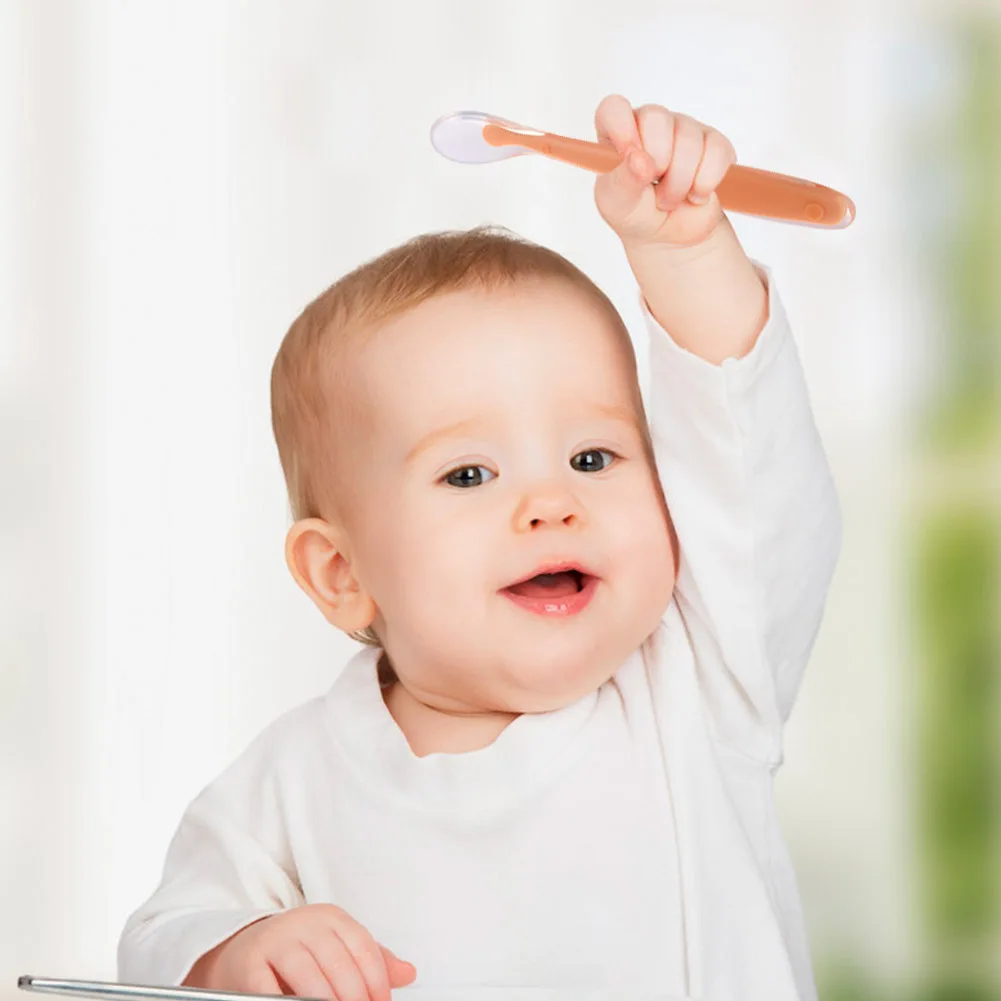 Soft Silicone Baby Feeding Spoon for Baby Utensil Eat Solid Food KidsTraining Manipulative Skill Kids Tableware
Soft Silicone Baby Feeding Spoon for Baby Utensil Eat Solid Food KidsTraining Manipulative Skill Kids Tableware