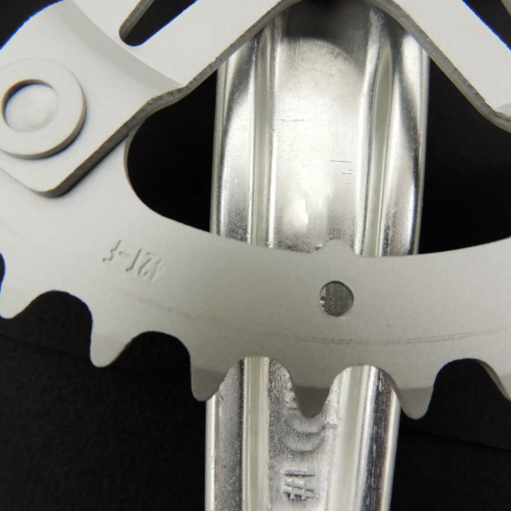 Brand New Crankarm 170mm Bike Kids Bikes Removable Set Square Steel Taper With 36T/40T/42T Chainrings Chainwheel
Brand New Crankarm 170mm Bike Kids Bikes Removable Set Square Steel Taper With 36T/40T/42T Chainrings Chainwheel