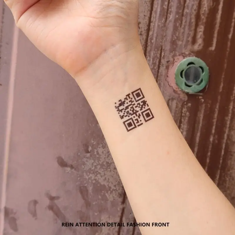 1pcs Temporary Tattoo Sticker for Men Women Creative Love QR Code Fake Tattoo for Lovers Adults Wrist Body Art Waterproof
1pcs Temporary Tattoo Sticker for Men Women Creative Love QR Code Fake Tattoo for Lovers Adults Wrist Body Art Waterproof