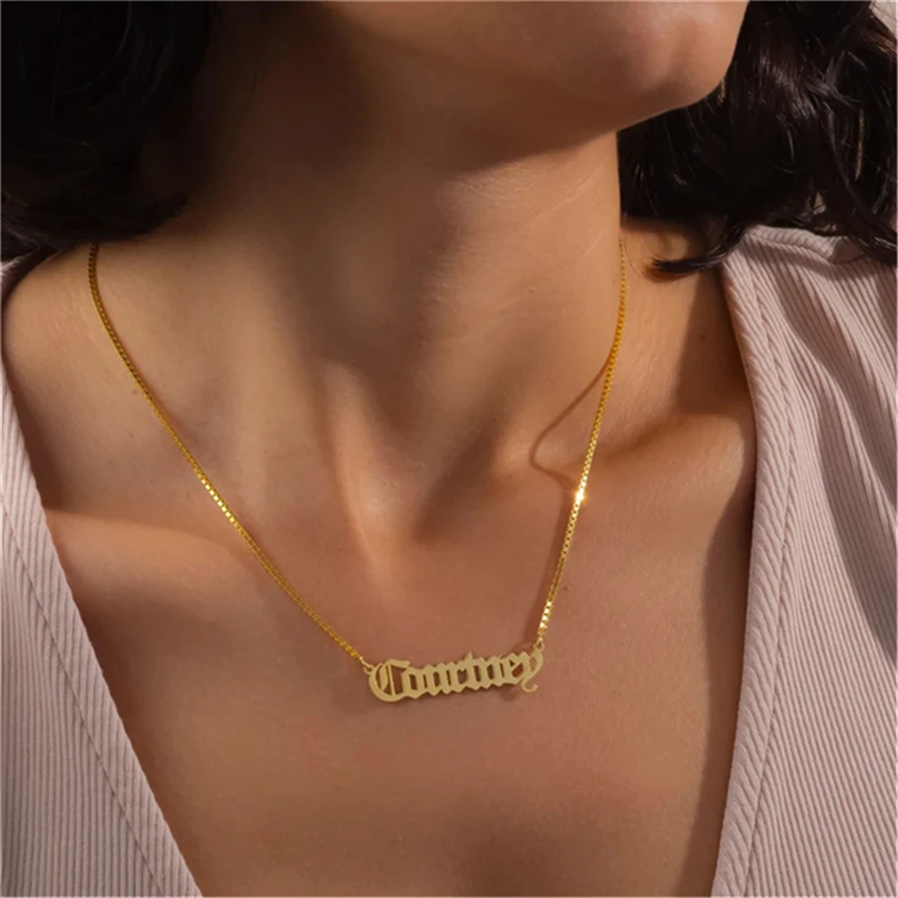 Customized Old English Name Necklace for Women Personalized Gold Box Chain Stainless Steel Nameplate Pendant Necklaces Jewelry
Customized Old English Name Necklace for Women Personalized Gold Box Chain Stainless Steel Nameplate Pendant Necklaces Jewelry