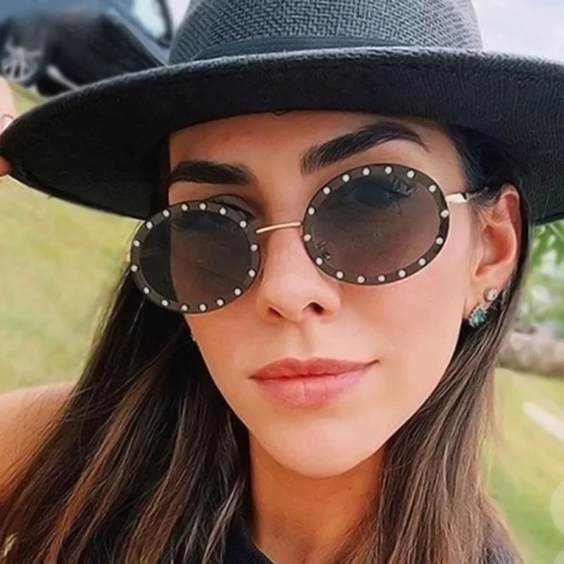 Retro Punk Sunglasses Women 2022 Polarized Vintage Retro Wholesale Uv 400 Sport High Quality Luxury Designer Diamond Oval Frame
Retro Punk Sunglasses Women 2022 Polarized Vintage Retro Wholesale Uv 400 Sport High Quality Luxury Designer Diamond Oval Frame