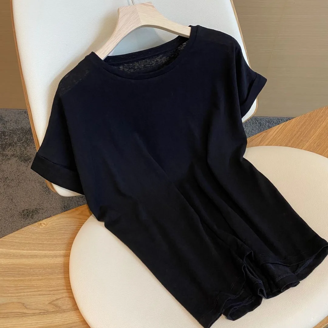 2023 Fashion Winter Short Sleeve T shirt Women Tops Tshirt Women T-shirt New white
2023 Fashion Winter Short Sleeve T shirt Women Tops Tshirt Women T-shirt New white