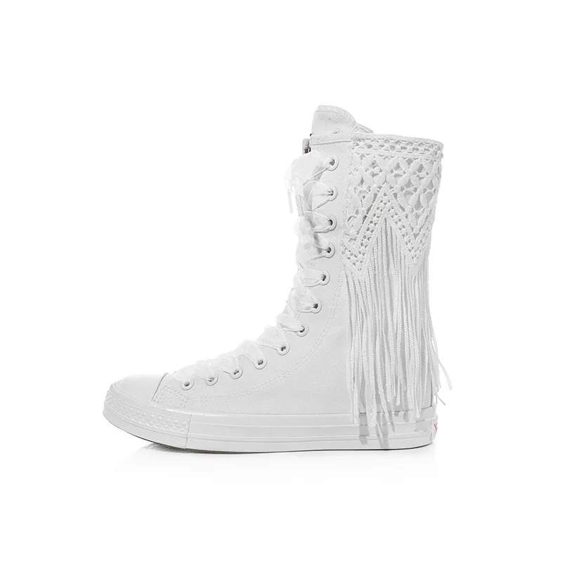 Personalized Women Shoes2022New Womes Canvas Boots Short Boots Tassel Decorated Flats Embroidery Comfortable Vulcanized Sneakers
Personalized Women Shoes2022New Womes Canvas Boots Short Boots Tassel Decorated Flats Embroidery Comfortable Vulcanized Sneakers