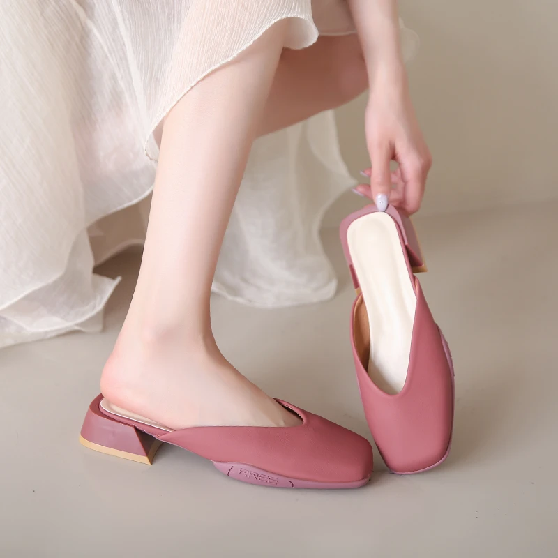 Shoes for Women High Quality Women's Slippers Fashion Elegant Casual Comfortable Slippers Women Solid Closed Toe Female Shoes
Shoes for Women High Quality Women's Slippers Fashion Elegant Casual Comfortable Slippers Women Solid Closed Toe Female Shoes