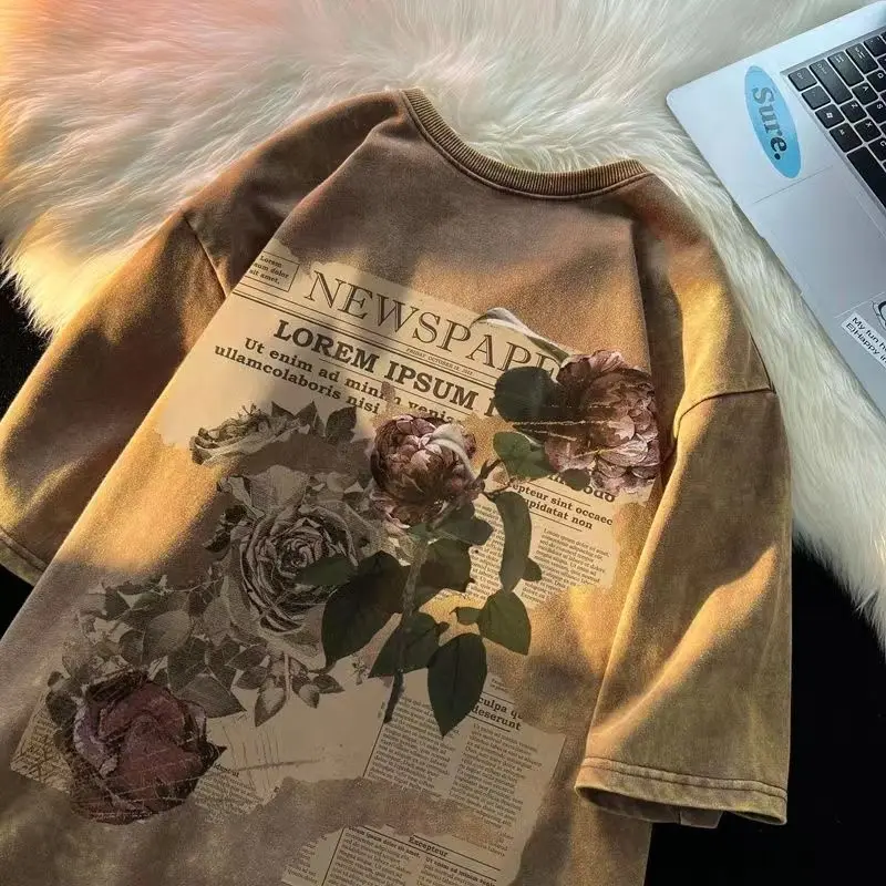 Man Vintage Oversized Short Sleeve Shirt Women Summer Hip Hop Short Sleeve Streetwear Women Harajuku T-shirt Clothes Loose Tee
Man Vintage Oversized Short Sleeve Shirt Women Summer Hip Hop Short Sleeve Streetwear Women Harajuku T-shirt Clothes Loose Tee