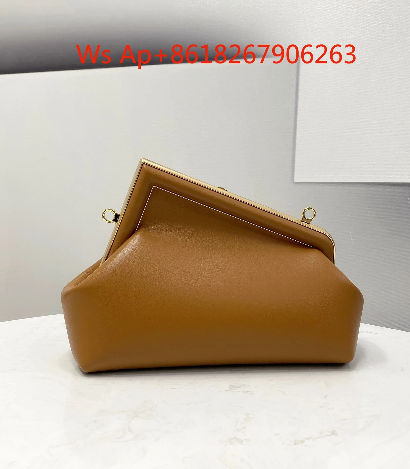 Luxury Women's Handbag Is Popular In The World,Yellow,Black And The Snake Genius Leather MATERIAL
Luxury Women's Handbag Is Popular In The World,Yellow,Black And The Snake Genius Leather MATERIAL