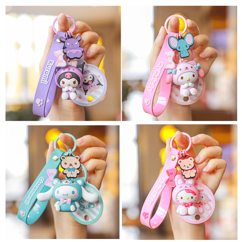 Sanrioed мультяшная аниме-фигурка Kt Cat Kuromi My Melody Cinnamoroll Purin Dog модель кукла милая подвеска автомобиль брелок подарок
Sanrioed мультяшная аниме-фигурка Kt Cat Kuromi My Melody Cinnamoroll Purin Dog модель кукла милая подвеска автомобиль брелок подарок