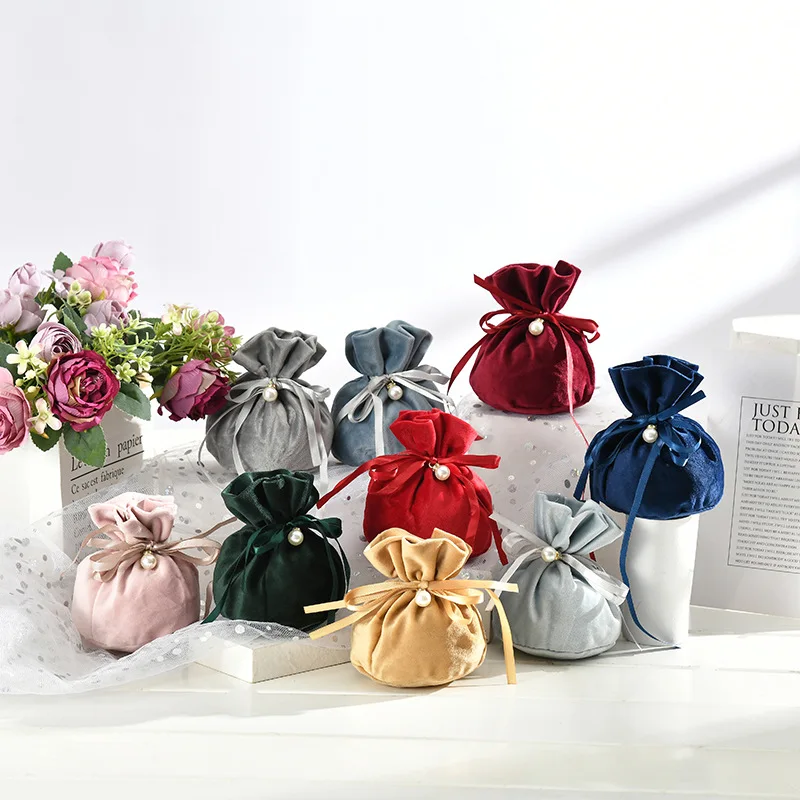24Pcs Velvet Gift Bag With Ribbon Tassel Wedding Bridal Shower Birthday New Year Favor Bag For Guests Sweets Candies Packaging
24Pcs Velvet Gift Bag With Ribbon Tassel Wedding Bridal Shower Birthday New Year Favor Bag For Guests Sweets Candies Packaging