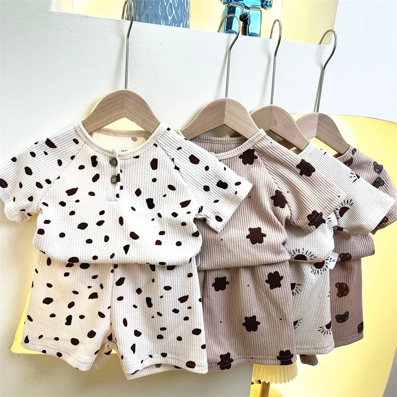 Children Summer Thin Cartoon Bear Pajamas Suit Kid Waffle Pyjamas Set Boy Girl Baby Print Short Sleeve Tops+Shorts 2ps sleepwear
Children Summer Thin Cartoon Bear Pajamas Suit Kid Waffle Pyjamas Set Boy Girl Baby Print Short Sleeve Tops+Shorts 2ps sleepwear