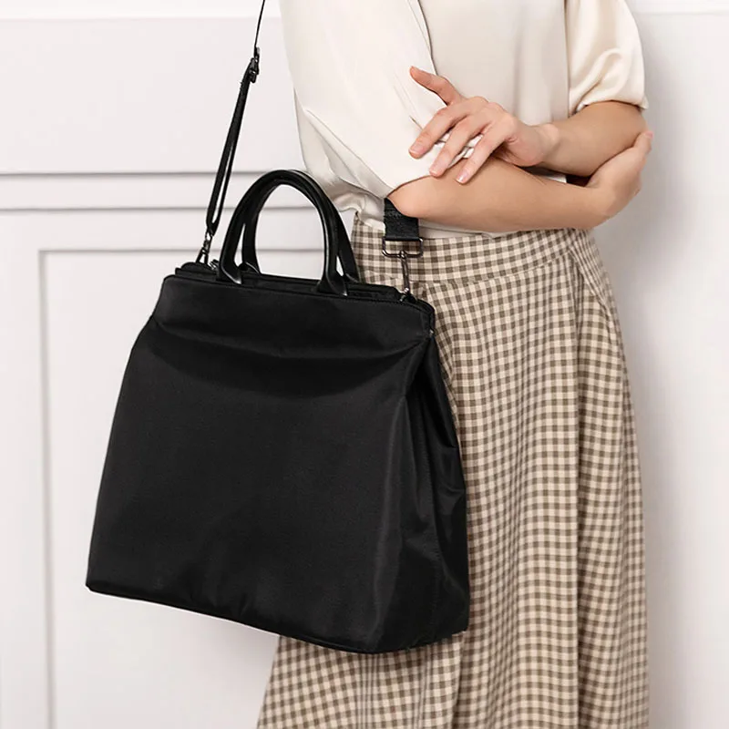 13.3/14/15.6/17 Inch Laptop Bag Tablet Bag Portable Travel-friendly Handbag For Laptop Notebook Tablet Macbook Pro
13.3/14/15.6/17 Inch Laptop Bag Tablet Bag Portable Travel-friendly Handbag For Laptop Notebook Tablet Macbook Pro