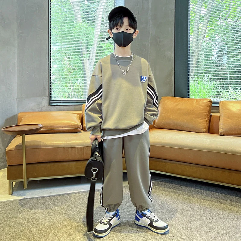 Boys Sweatshirts +Pants Kids Suits Tracksuit 2PCS/Set 2023 Grey Spring Autumn Cotton Outfits Sport Teenagers Children Clothing 
Boys Sweatshirts +Pants Kids Suits Tracksuit 2PCS/Set 2023 Grey Spring Autumn Cotton Outfits Sport Teenagers Children Clothing