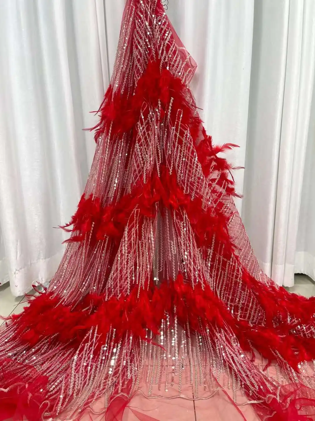 Latest Red 3D Feather Embroidery African lace Fabric 2023 High Quality Sequins Net Lace Fabric For Wedding Party Dress 5 Yards
Latest Red 3D Feather Embroidery African lace Fabric 2023 High Quality Sequins Net Lace Fabric For Wedding Party Dress 5 Yards