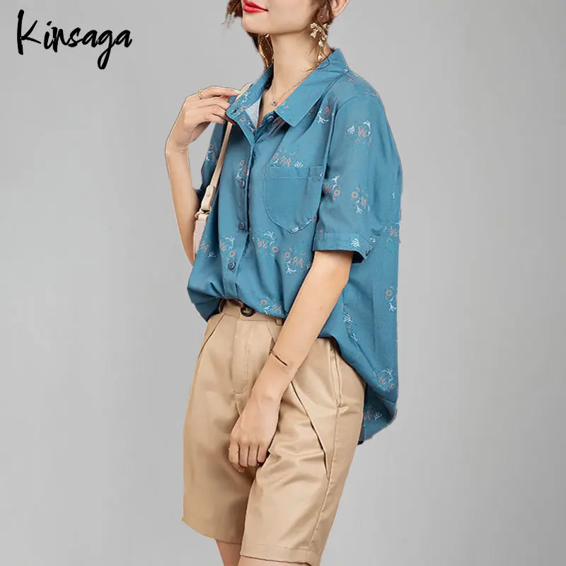 Женская винтажная блузка с цветочным принтом, отложным воротником и коротким рукавом 
Женская винтажная блузка с цветочным принтом, отложным воротником и коротким рукавом