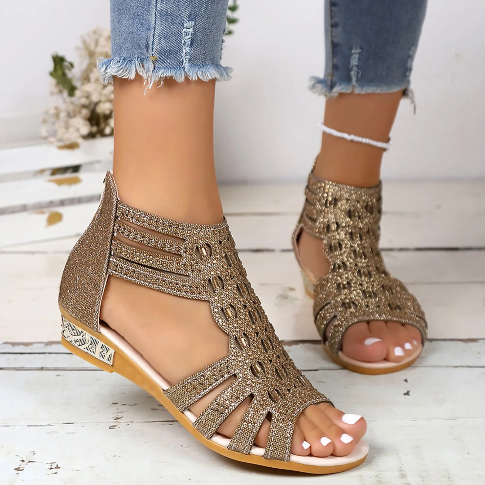 Crystal Sandals Women Wedges Comfortable Low Heels Hollow Out Zipper Sandals Women Comfortable Flat Stylish Sandals Sandalias
Crystal Sandals Women Wedges Comfortable Low Heels Hollow Out Zipper Sandals Women Comfortable Flat Stylish Sandals Sandalias