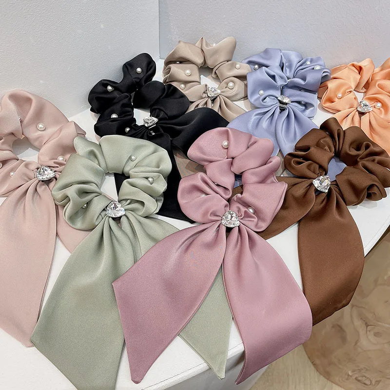 Hot Sale Satin Nail Bead Heart Diamond Bowknot Hair Scrunchies Hair Long Tail Hair Clip Back Head Solid Color For Girls Headdres
Hot Sale Satin Nail Bead Heart Diamond Bowknot Hair Scrunchies Hair Long Tail Hair Clip Back Head Solid Color For Girls Headdres