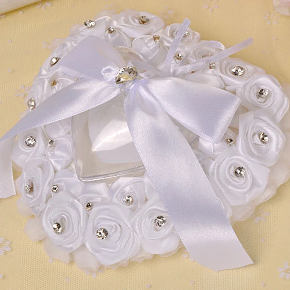 Wedding Heart Shape Big Bow Ring Pillow Bride Ring Pillow Wedding Supplies(White)
Wedding Heart Shape Big Bow Ring Pillow Bride Ring Pillow Wedding Supplies(White)