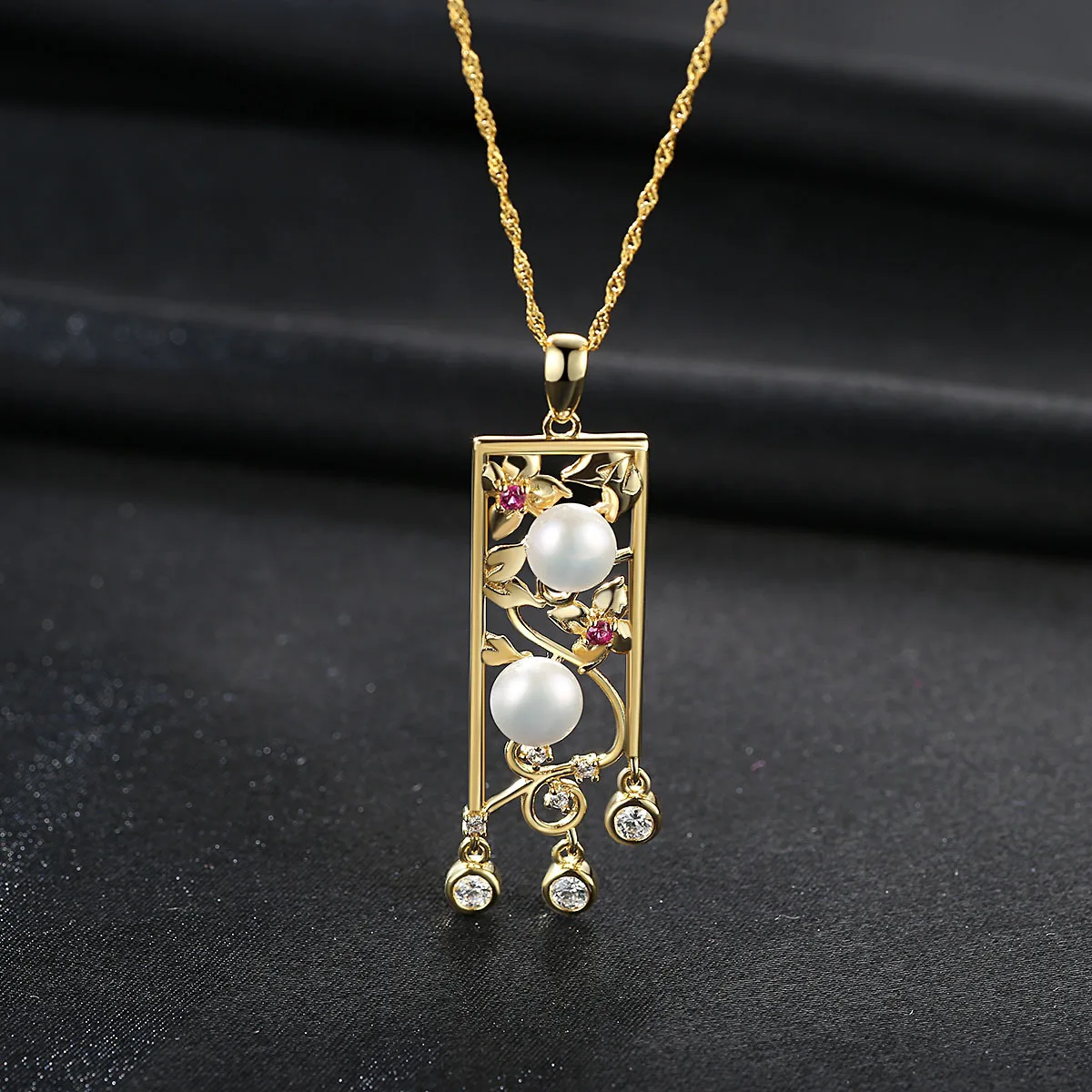 S925 Sterling Silver Luxury Pearl Pendant Necklace for Women Vintage Engraved Pattern Long Tassel Fine Jewelry Gifts for Wife 
S925 Sterling Silver Luxury Pearl Pendant Necklace for Women Vintage Engraved Pattern Long Tassel Fine Jewelry Gifts for Wife