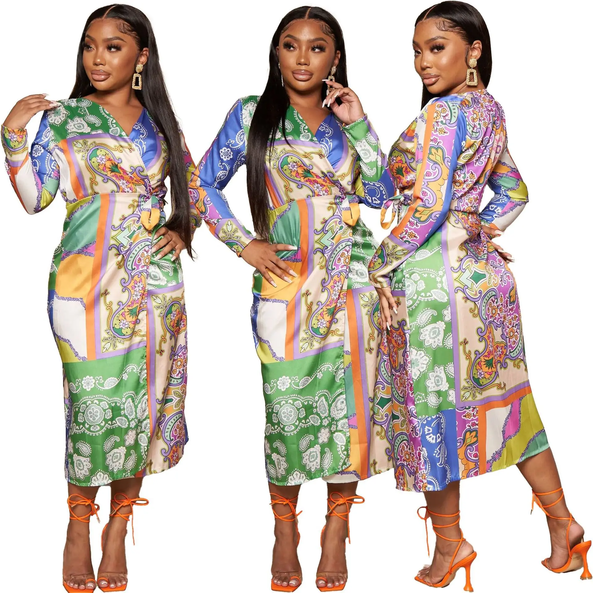 Женское платье-пуловер с V-образным вырезом, длинным рукавом и принтом
Женское платье-пуловер с V-образным вырезом, длинным рукавом и принтом