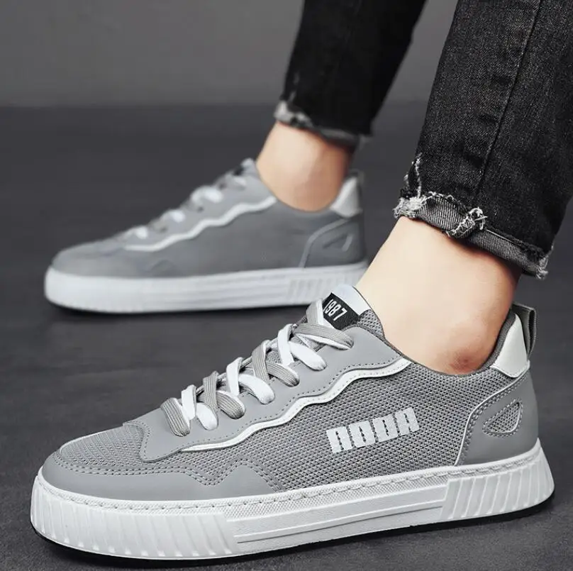 Men's Sports Shoes 2023 Summer New Mesh Breathable Men's Sports Board Shoes Thick Sole Youth Casual Shoes Men's Shoes
Men's Sports Shoes 2023 Summer New Mesh Breathable Men's Sports Board Shoes Thick Sole Youth Casual Shoes Men's Shoes