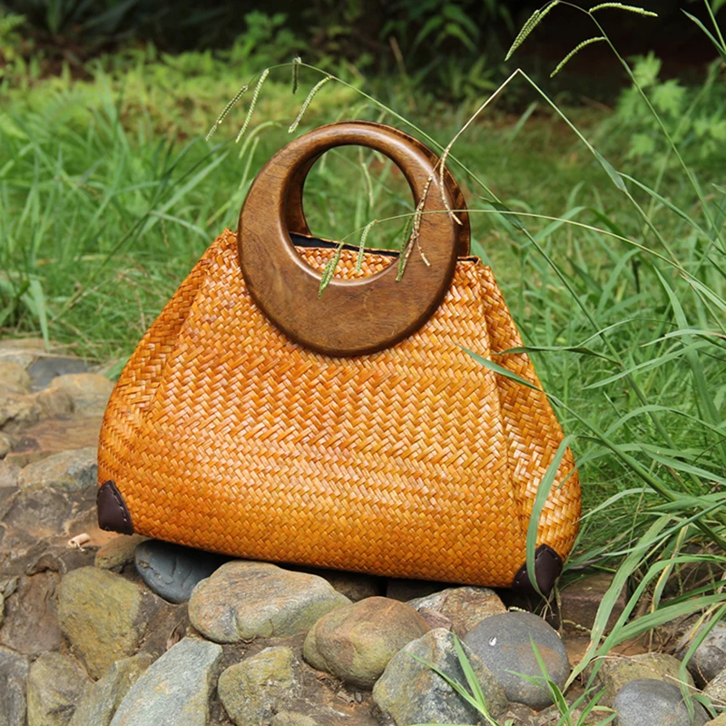 Original Thai Ethnic Style Women's Bag Handmade Woven Big Straw Rattan Bag Travel Summer Holiday Beach Retro Handbags For Woman
Original Thai Ethnic Style Women's Bag Handmade Woven Big Straw Rattan Bag Travel Summer Holiday Beach Retro Handbags For Woman