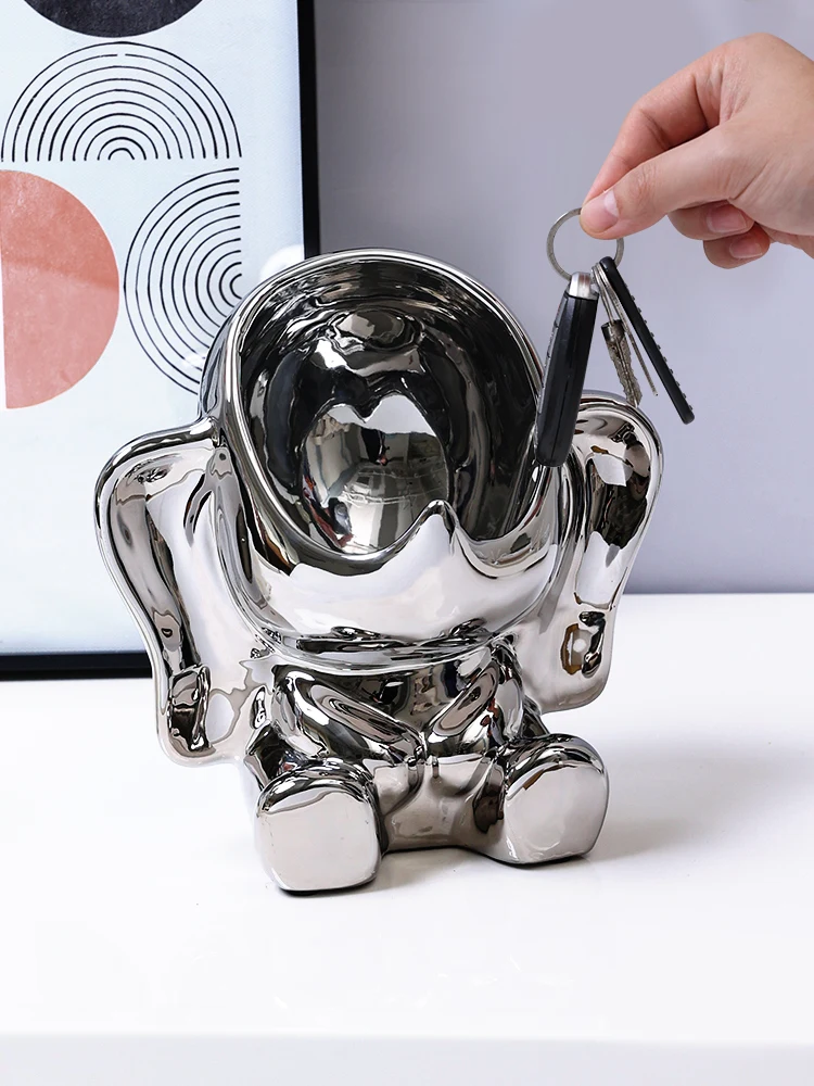 Ceramic Desktop Storage Ornaments Silver Cartoon Character Sculpture Key Storage Desktop Fruit Plate Candy Tray Home Decoration
Ceramic Desktop Storage Ornaments Silver Cartoon Character Sculpture Key Storage Desktop Fruit Plate Candy Tray Home Decoration