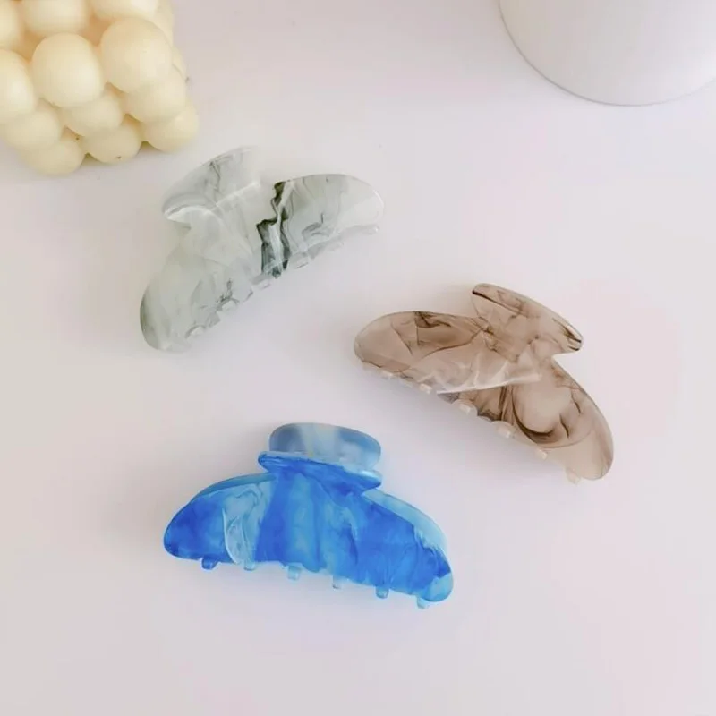 1Pc Girl Hair Claw Women Geometric Hair Clamp Grab Hair Clip Grip Barrettes Korean Style Hairpin Acrylic Styling Accessories New
1Pc Girl Hair Claw Women Geometric Hair Clamp Grab Hair Clip Grip Barrettes Korean Style Hairpin Acrylic Styling Accessories New