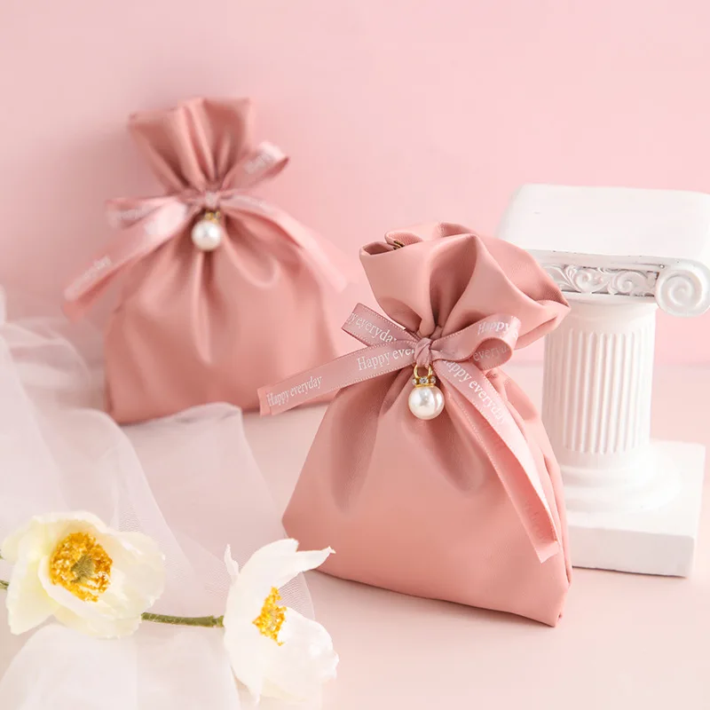 5/10pcs Leather Gift Bags for Package Boxes Candy Dragee Gift Box Packaging Wedding Birthday Favors Gift Box Baby Shower Party
5/10pcs Leather Gift Bags for Package Boxes Candy Dragee Gift Box Packaging Wedding Birthday Favors Gift Box Baby Shower Party