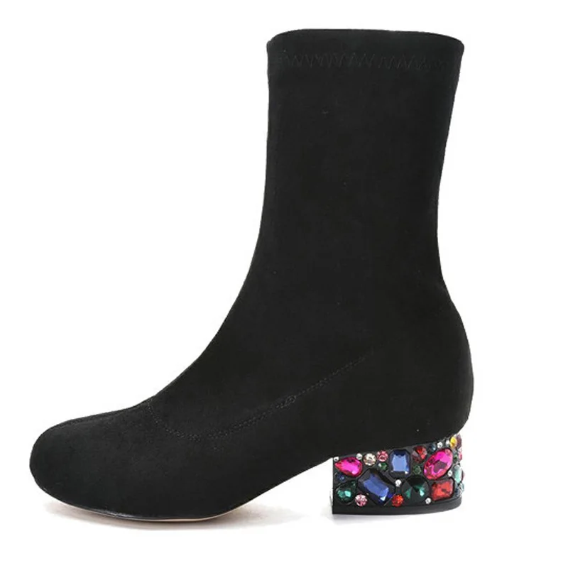 Ботильоны стразы женские на массивном каблуке, черные эластичные замшевые ботинки с кристаллами, без застежки, с драгоценным камнем
Ботильоны стразы женские на массивном каблуке, черные эластичные замшевые ботинки с кристаллами, без застежки, с драгоценным камнем